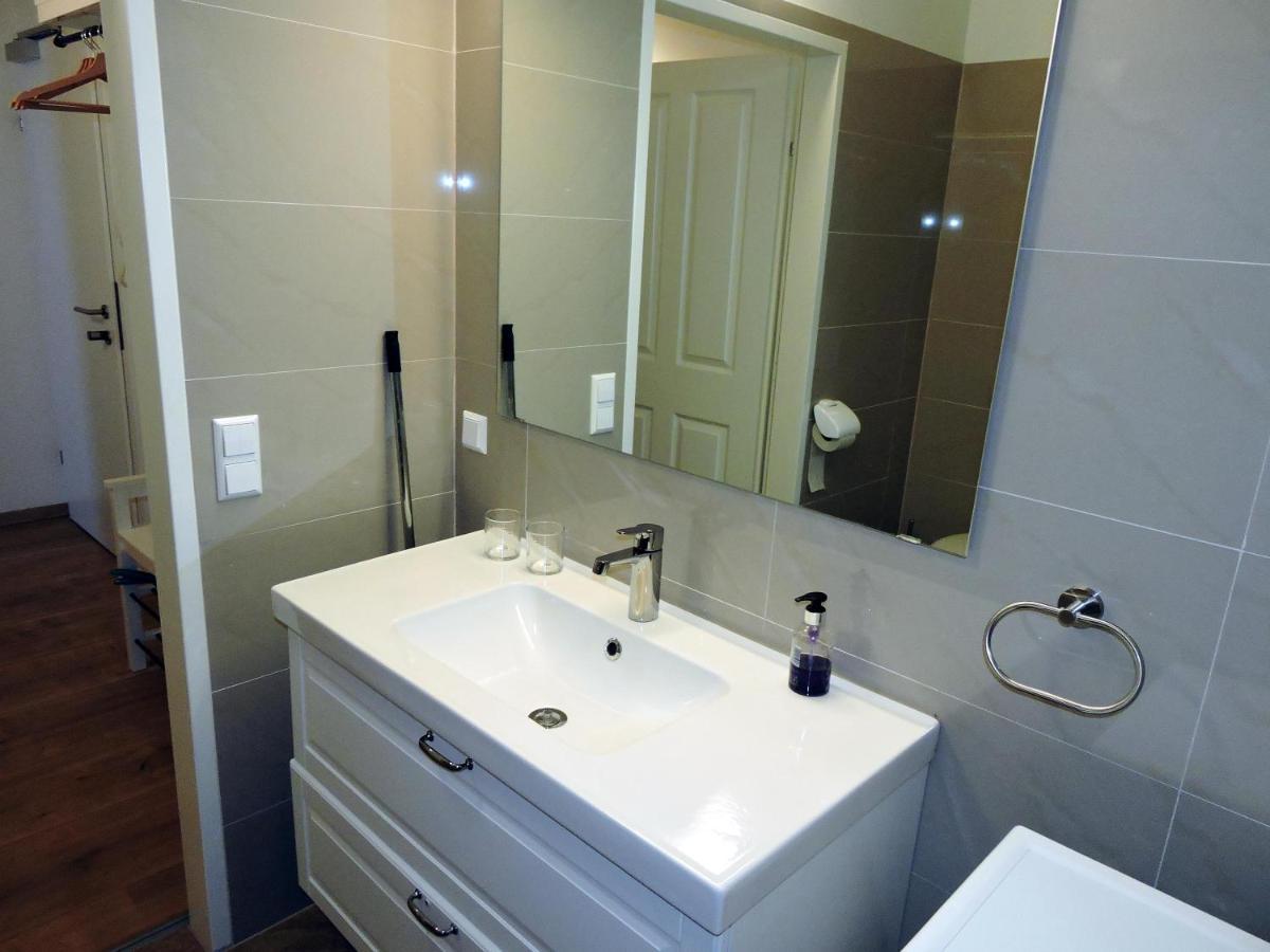 211 Amsterdam, Studio Apartment, 30M2 1-4 Pers Klagenfurt am Woerthersee Eksteriør bilde