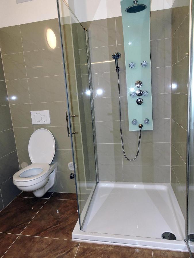 211 Amsterdam, Studio Apartment, 30M2 1-4 Pers Klagenfurt am Woerthersee Eksteriør bilde